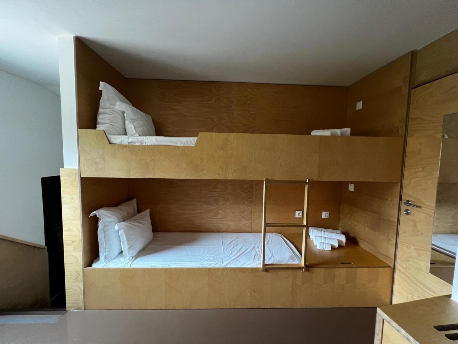 Colmeal Countryside Hotel 菲盖拉迪卡斯特卢罗德里古 外观 照片